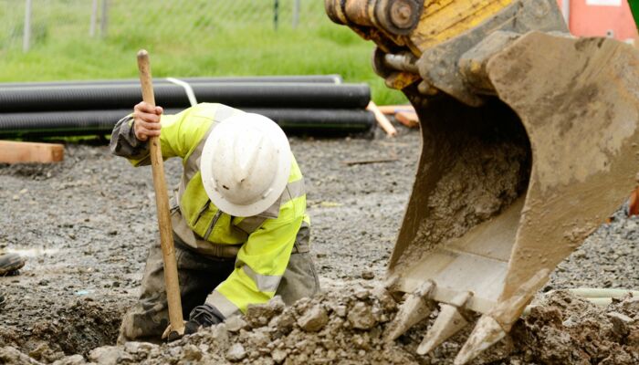 Umfangreiche Strassenbauarbeiten an der Feldstrasse