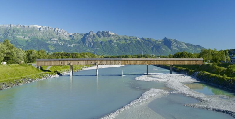 Rheinbrücke Vaduz-Sevelen