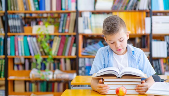 Leseangebot f&uuml;r Kinder in den Sommerferien Bild